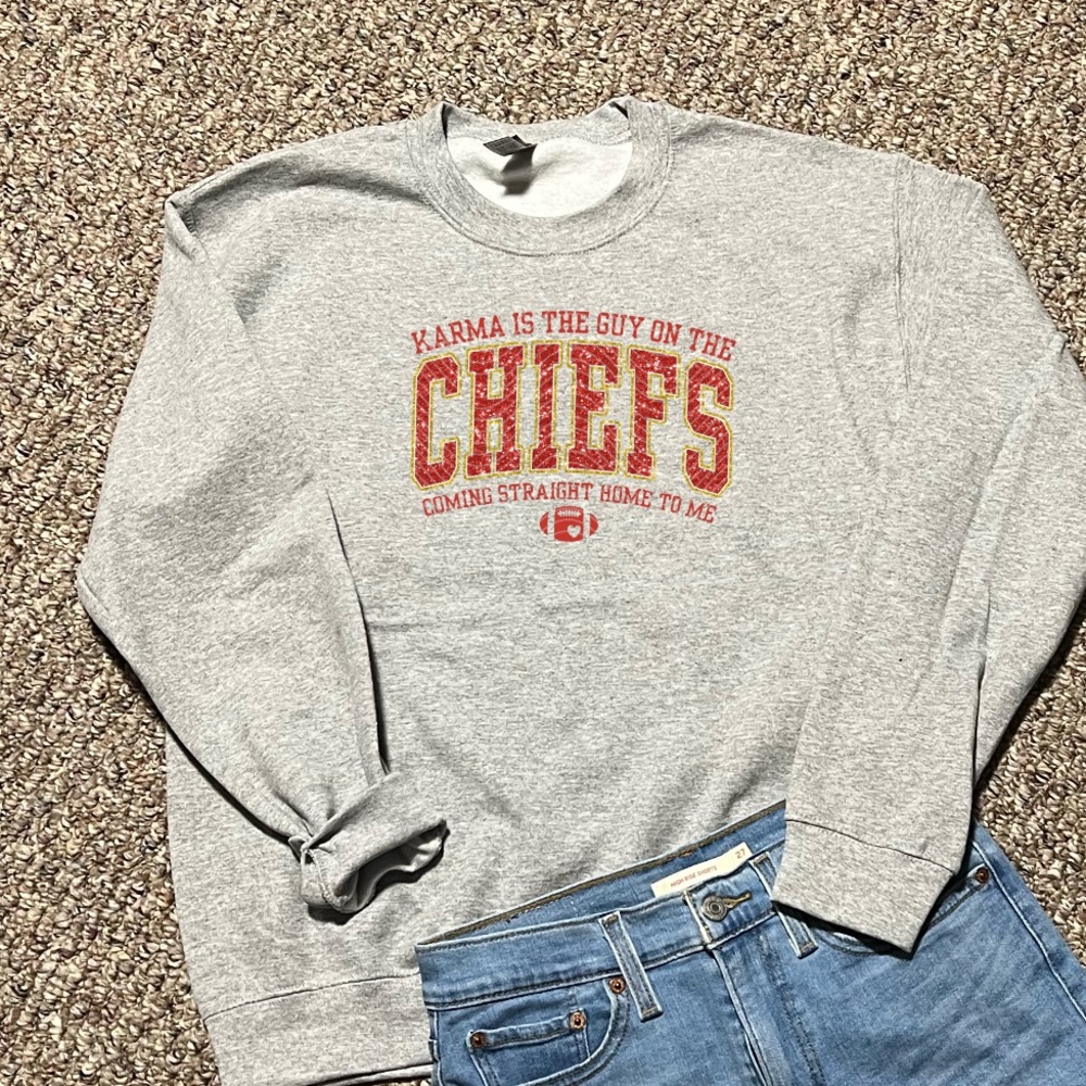 Taylor Swift Chiefs Crewneck